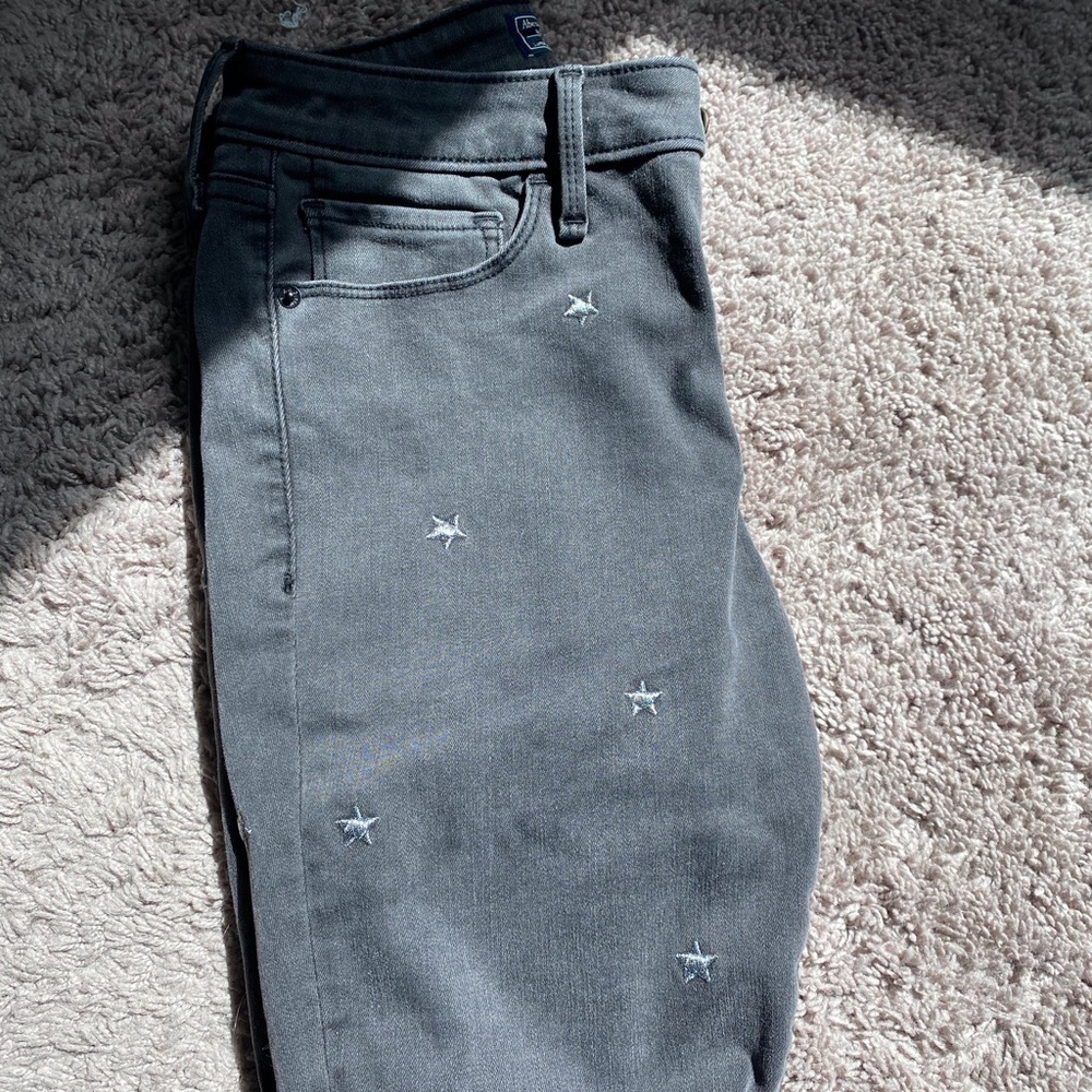 Abercrombie NWOT star jeans